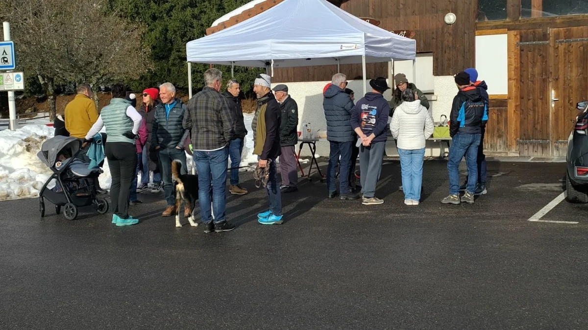 Un Café citoyen ensoleillé !